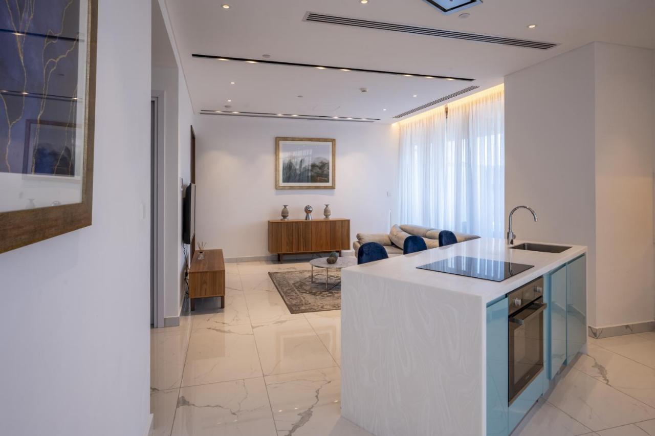 360 - 1 Bedroom Luxurious *
