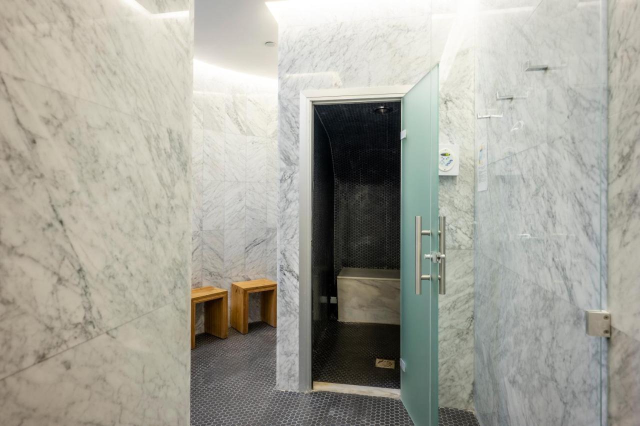 360 - 1 Bedroom Luxurious * Nikozja