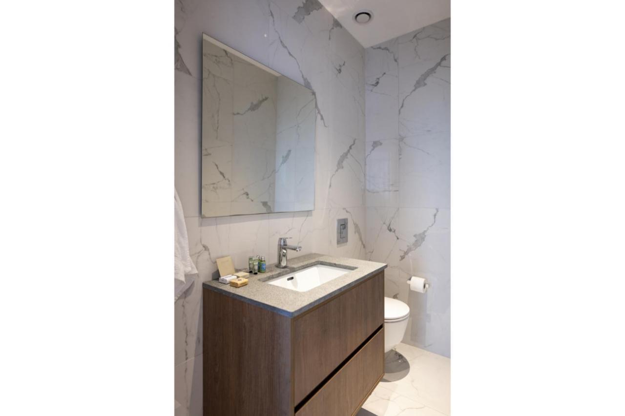 360 - 1 Bedroom Luxurious Apartament *